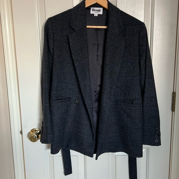 Rouje Blazer in size 34